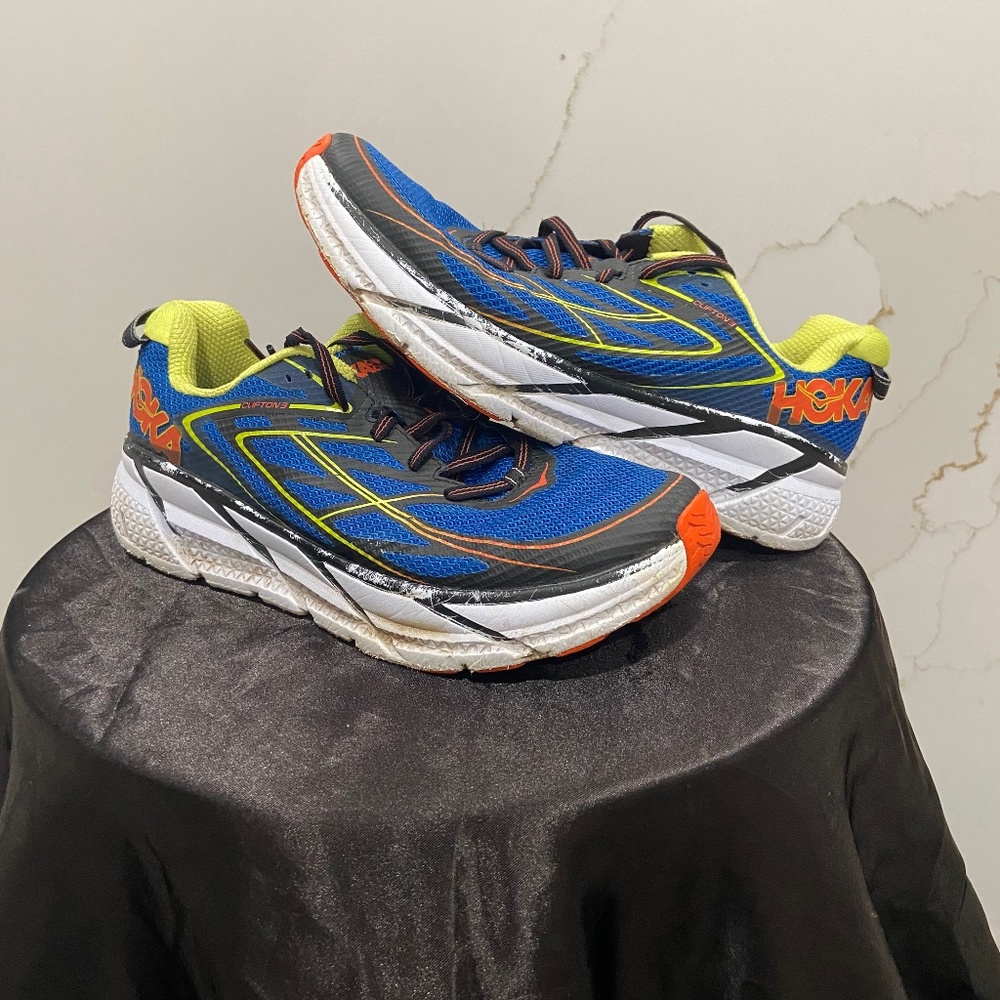 Hoka Clifton 3